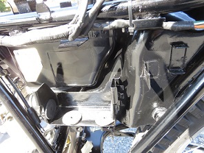 エルシノア125（オイルタンク）