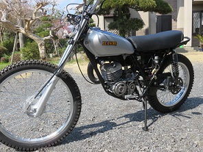 エルシノア125（タンク装着）