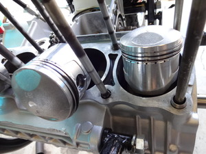 ＫＡＷＡＳＡＫＩ　Ｚ－Ⅱ（ピストン）