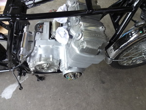 エンジン搭載！（ＣＢ７５０Ｆｏｕｒ）