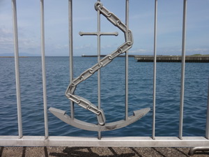 海（夏の終わりに）