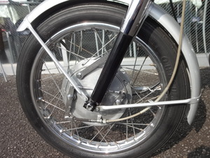 ＣＢ７２　（日本の名車）