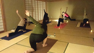 梅雨時のヨガ 梅雨時のヨガ